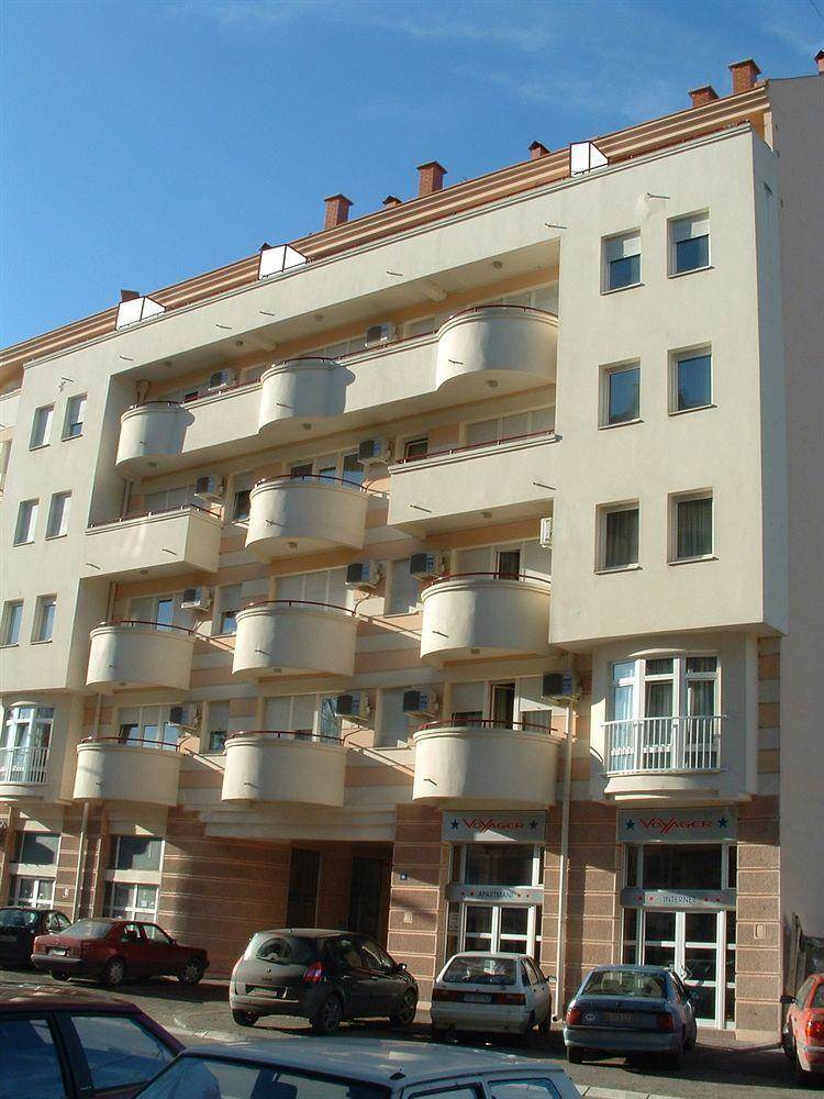 Voyager Bed & Breakfast Novi Sad Eksteriør billede