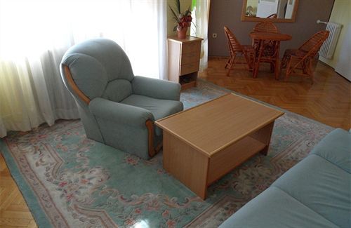Voyager Bed & Breakfast Novi Sad Eksteriør billede