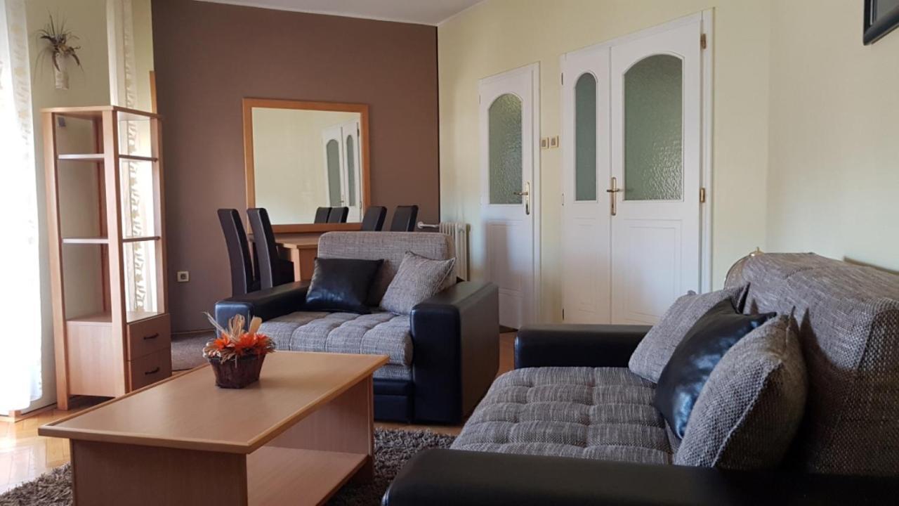 Voyager Bed & Breakfast Novi Sad Eksteriør billede